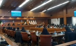 وقت آن است تا مدیریت ارشد کشور را با بانوان تجربه کنیم