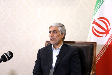 پس از یکسال از حضور هاشمی در وزارت ورزش وجوانان چشم انداز امیدوارکننده ای مشاهده نمی شود/ورزش وزندگی