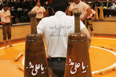 افتخاری بالاتر از این برای جامعه ورزش نیست که مولا والگویش علی (ع)