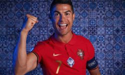 حمله هواداران عربستانی به رونالدو با بطری آب