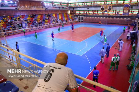 «یدالله یامولا» سرمربی هیات فوتبال قم در لیگ برتر فوتسال شد