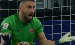 الهلال الهلال ۴ – ۱ پرسپولیس پرسپولیس جزئیات بازی