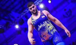 سقوط قهرمان سنگین‌وزن جهان به لیگ دسته یک