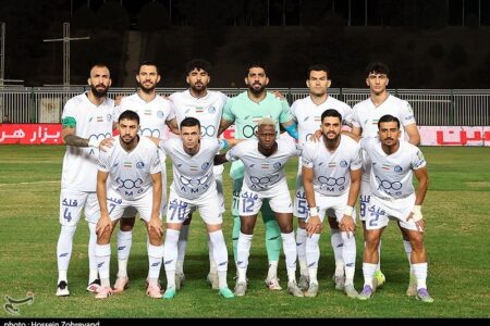 بیگی: کاپیتانی با یک فصل سابقه در استقلال نوبر است/ دل سیدورف با فوتبال ما نیست